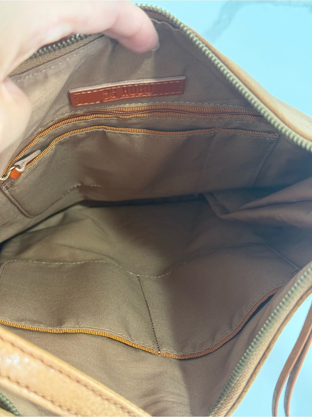HOBO Merrin Convertible Backpack Whiskey Leather Whipstitch with shimmer - Picture 11 of 16